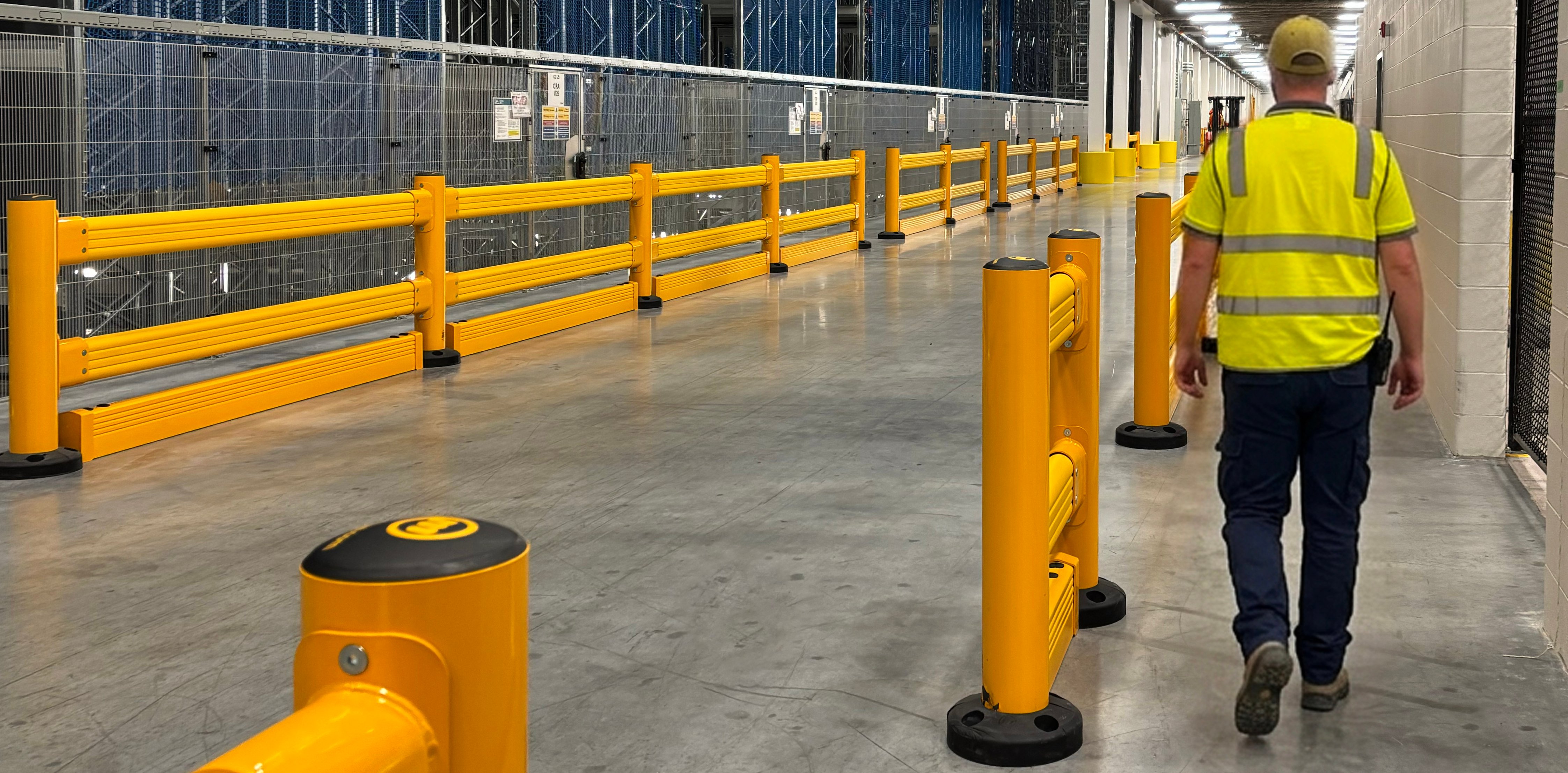 safestop-guardrail-pedestrian-walkway-distribution-center-separation-barrier