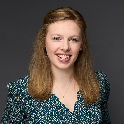 Kylie-Queisner-400x400-Headshot-WEB