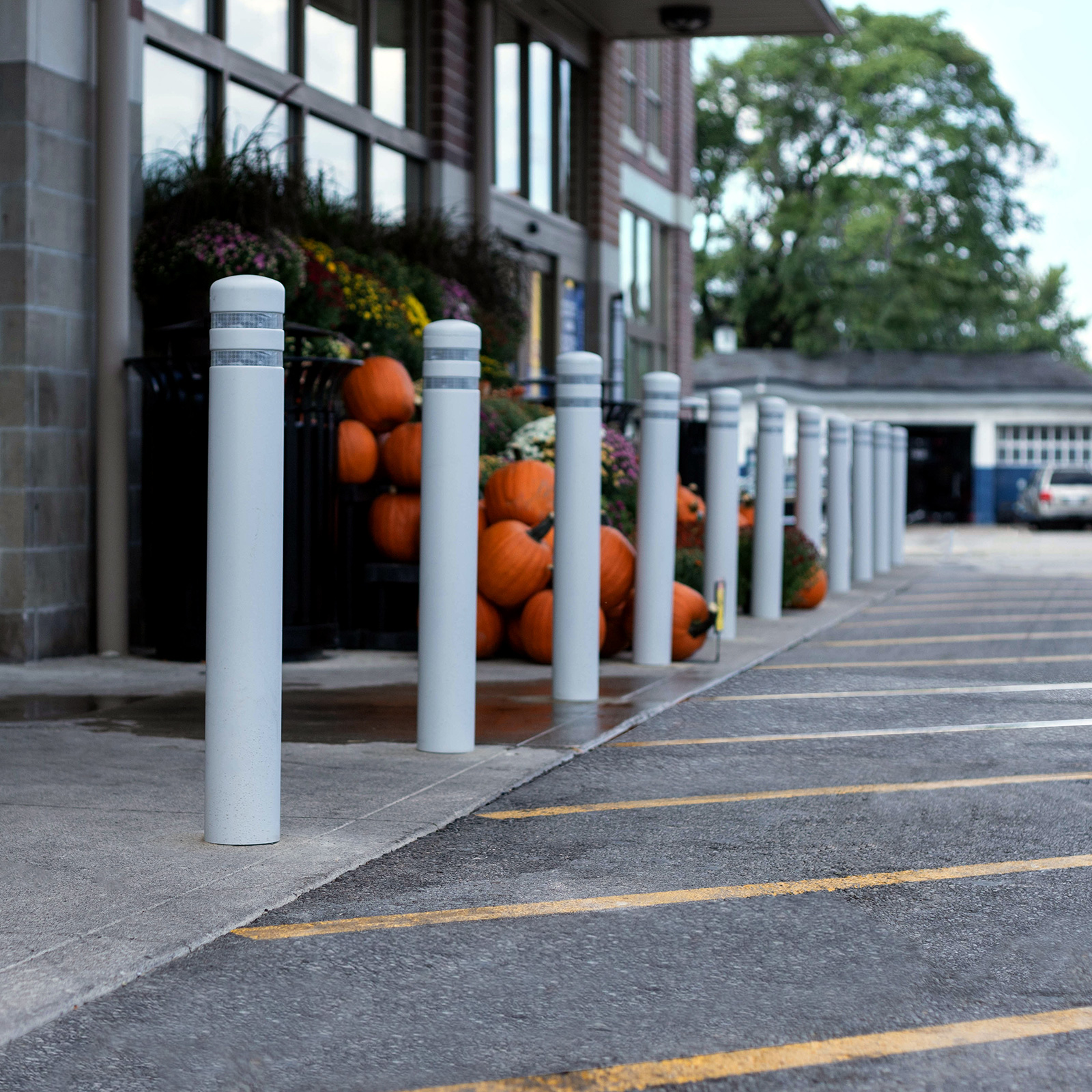 Protecting Your Storefront with ASTM F3016 Bollards
