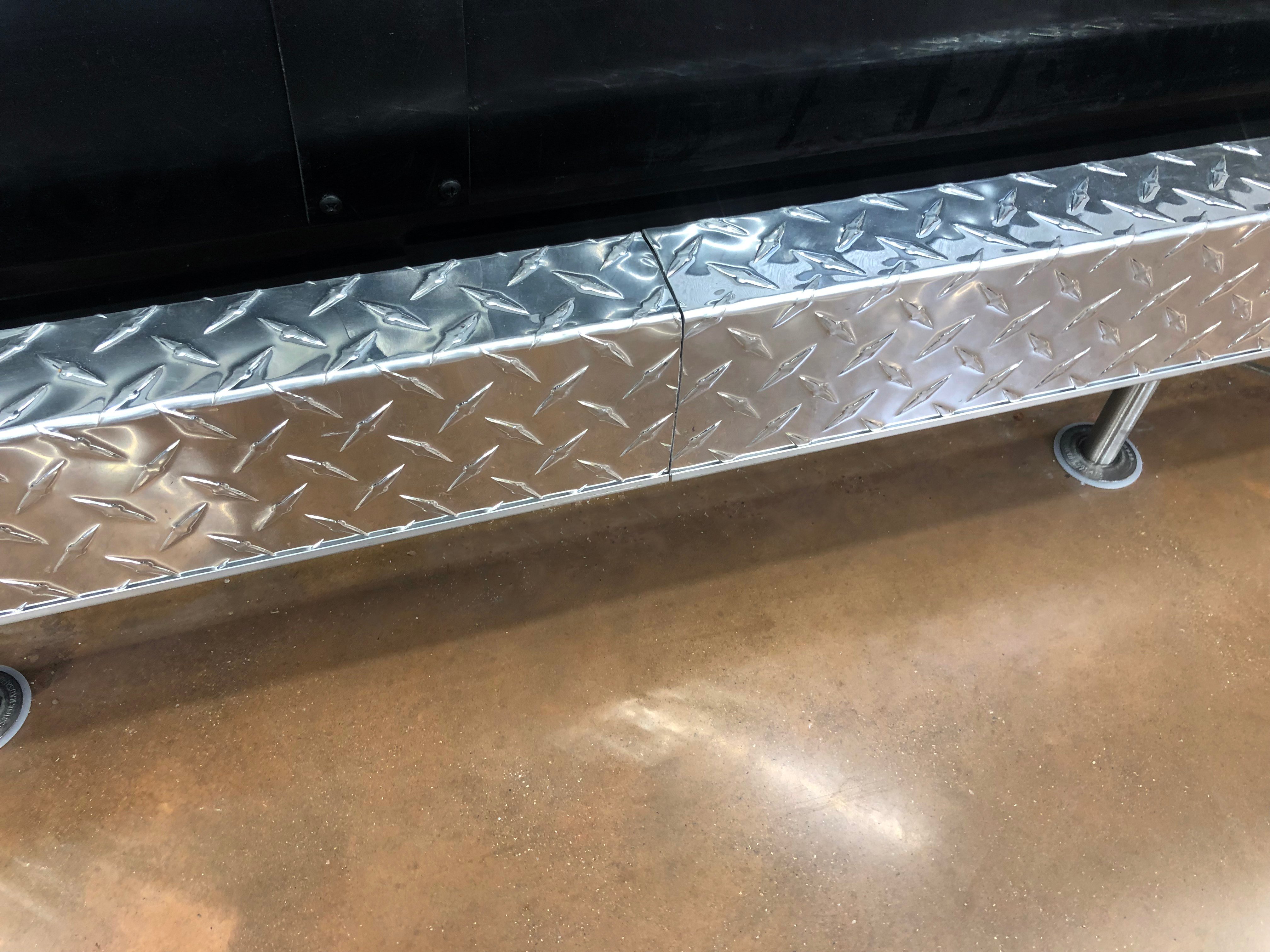 Diamond Plate Rails